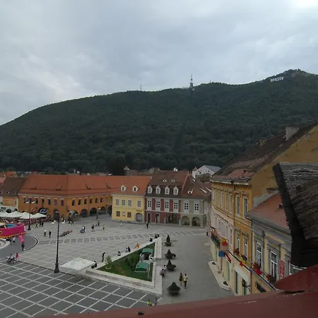 Main Square & Брашов