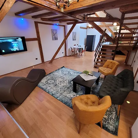 Main Square & * ブラショフ