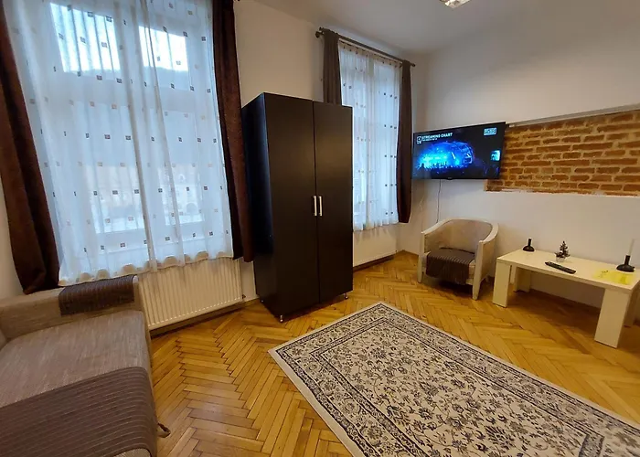 Main Square & * Brasov