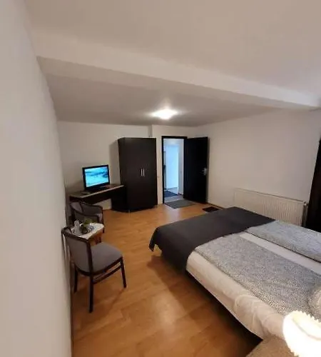 Apartment Main Square &