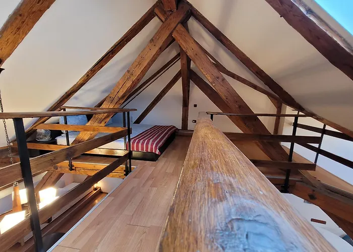 Main Square & Apartment Brasov