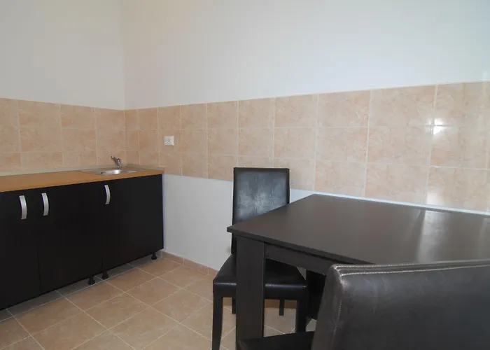 Appartement Main Square & *