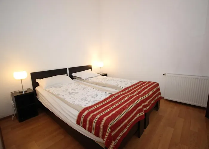 Appartement Main Square & *